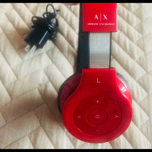 armani exchange headphones